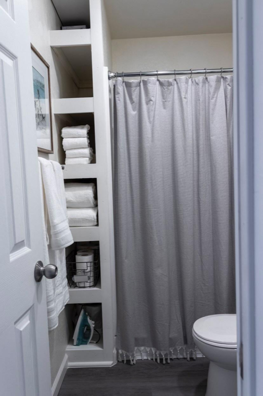 2114 54th St - Photo 6 of 12