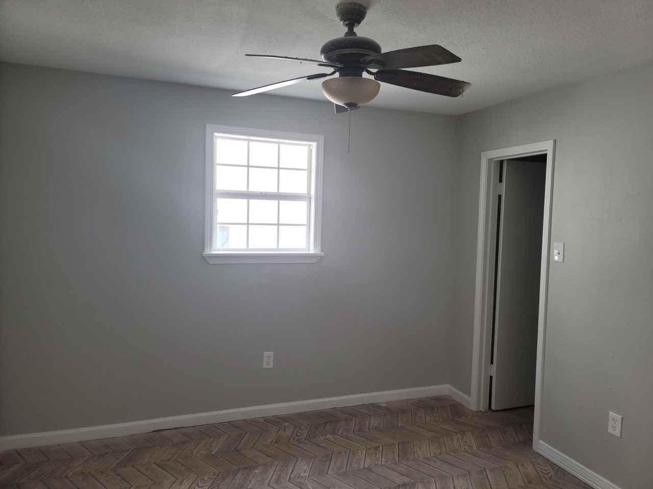 4426 Pontchartrain Blvd #B - Photo 2 of 8