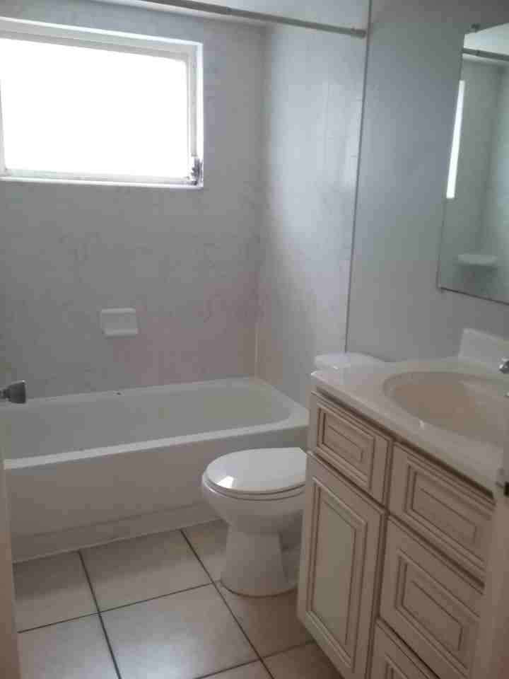 9244 Barrington Ln - Photo 7 of 11