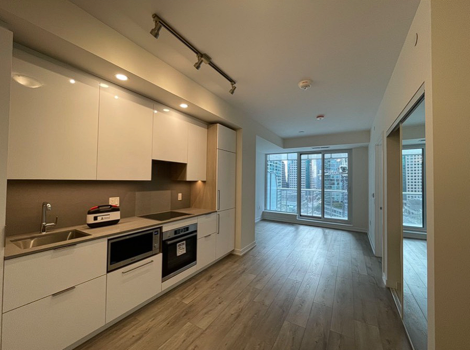 28G Freeland St #903 - Photo 2 of 12