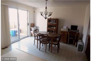 157 Wimbledon Ln - Photo 3 of 13