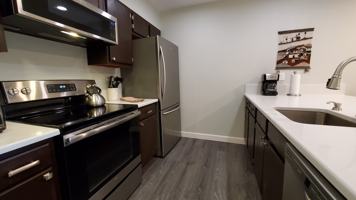 featured image of 1001 Grandview Drive #19