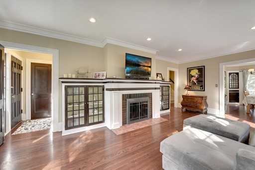 4949 Oliver Ave S - Photo 3 of 21