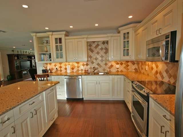 3675 N Quail Ridge Dr - Photo 2 of 14