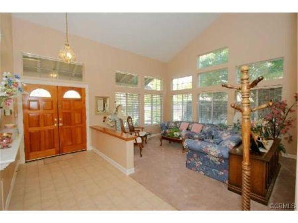 24362 Lenox Ln - Photo 2 of 5