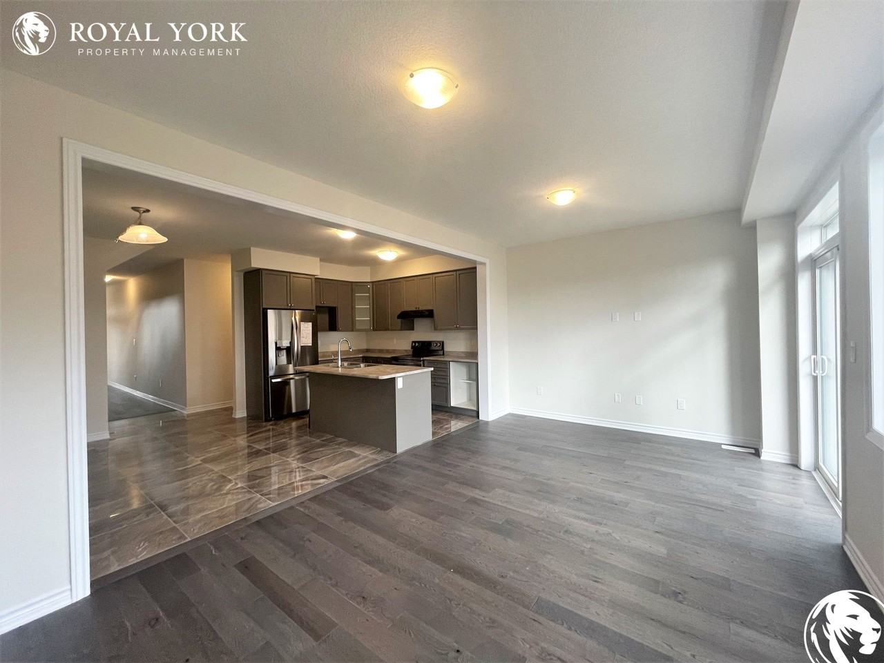 29 Eva Dr - Photo 3 of 41