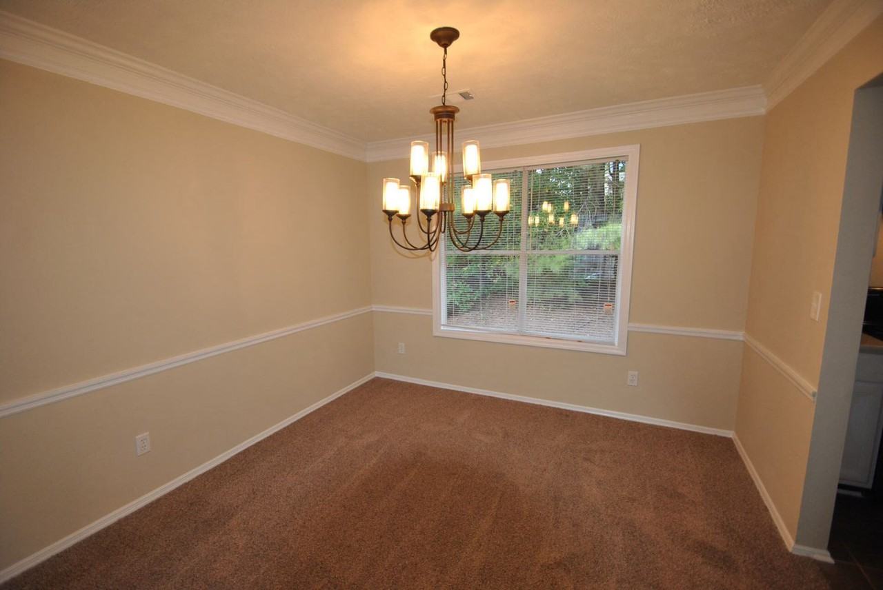 2450 Northmill Ln - Photo 3 of 11