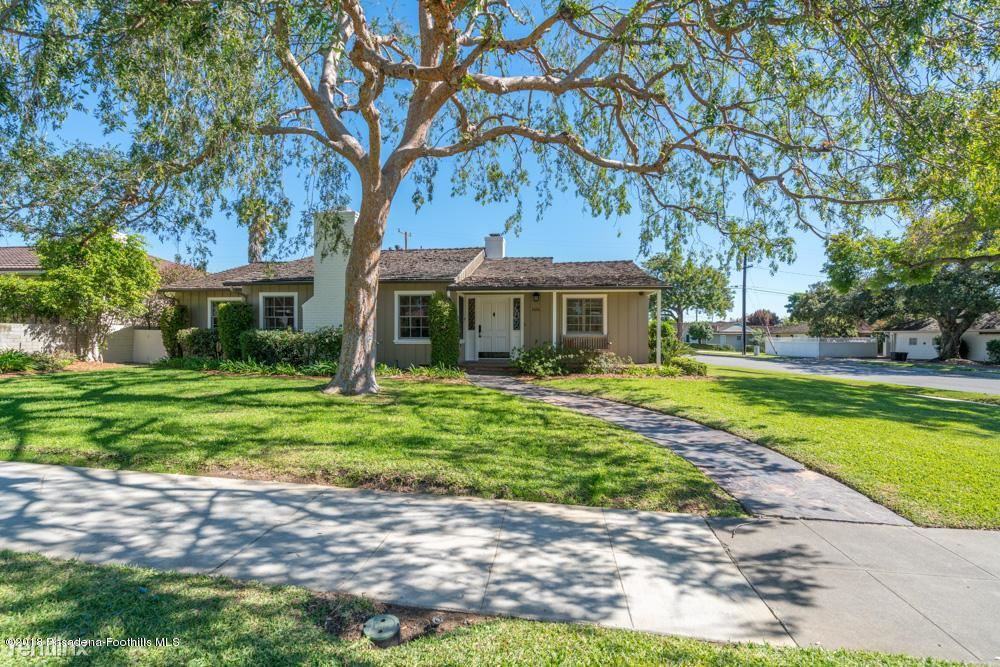 1474 Vandyke Rd - Photo 3 of 12