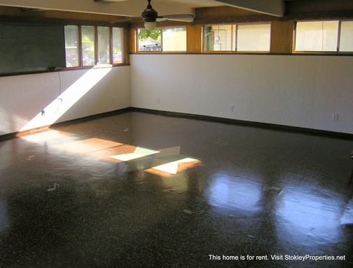 1115 Temple Dr - Photo 2 of 22