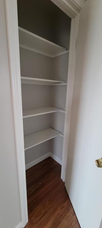 122 Plain Street - Photo 6 of 9