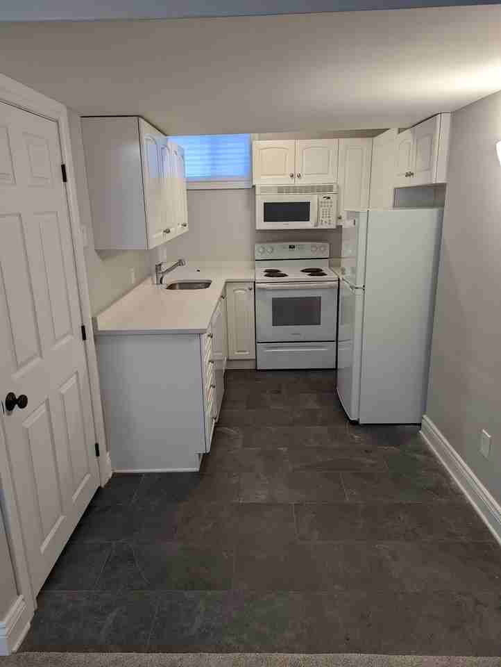 1180 Karn Place #3 - Photo 5 of 11