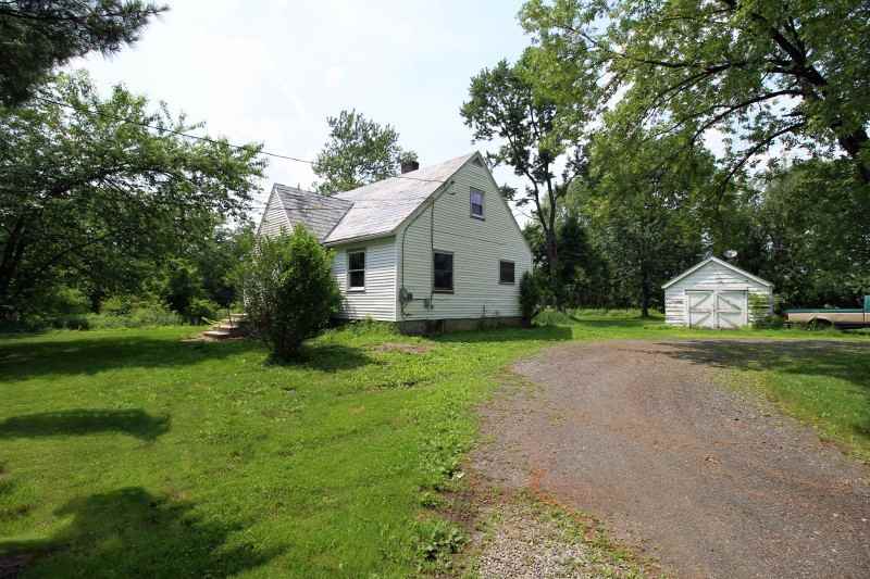 69 Lower Oak Grove Rd - Photo 3 of 25