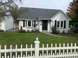 featured image of 305 Sanders Street #1