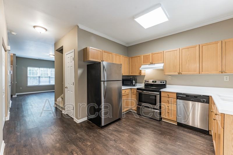 1285 East Woodlawn Road - Photo 5 of 20