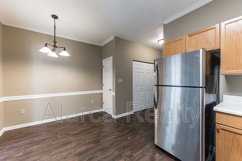 1285 East Woodlawn Road - Photo 7 of 20