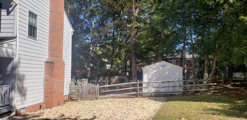 10332 Rapidan Ct - Photo 3 of 20