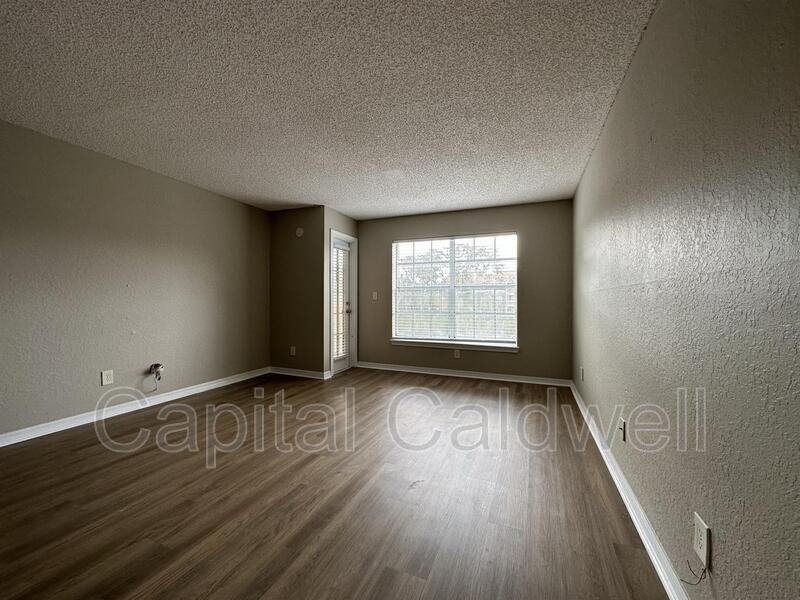 10200 Gandy Blvd N - Photo 5 of 31