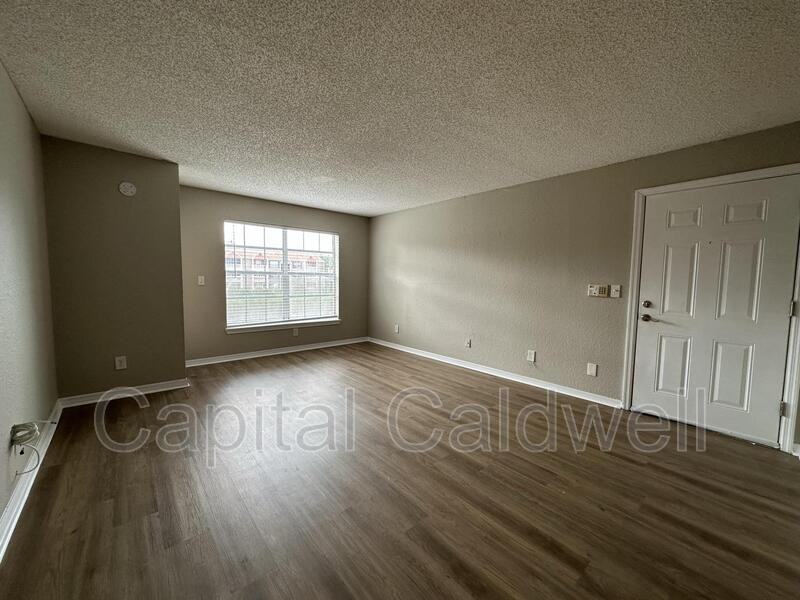 10200 Gandy Blvd N - Photo 7 of 31