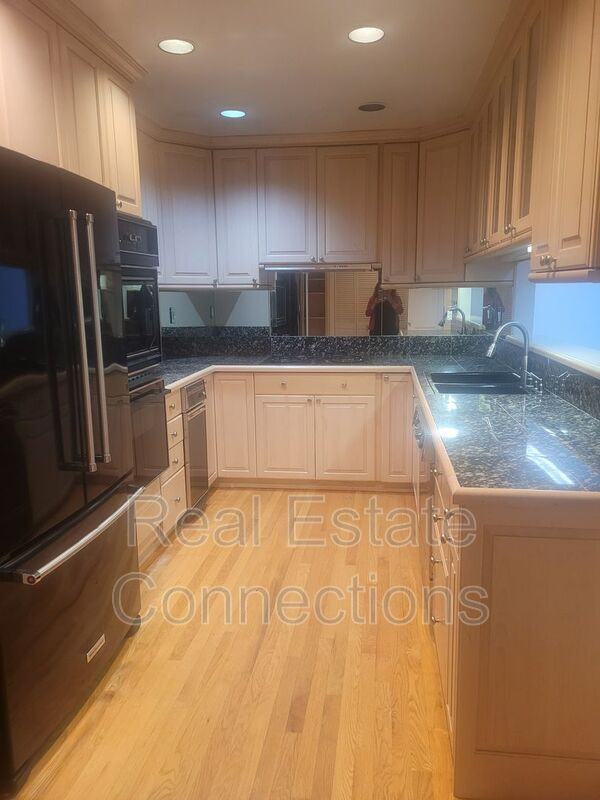 117 Greenfield Pl - Photo 2 of 17