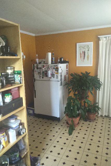 198 Howard Park Avenue #3 - Photo 2 of 14