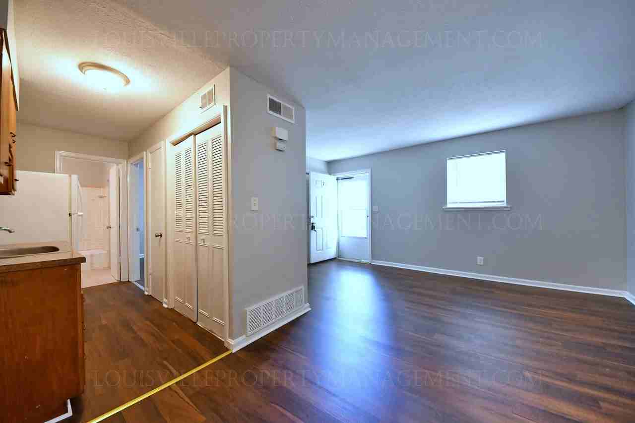 4408 S. 1st. St-2 #2 - Photo 2 of 10