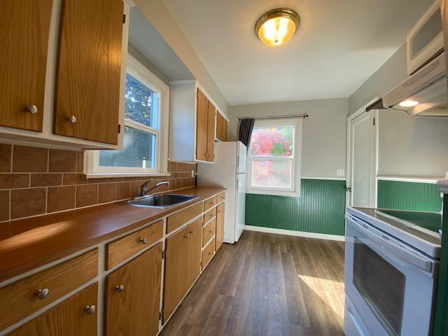 5129 N Whitehouse St #1 - Photo 3 of 9