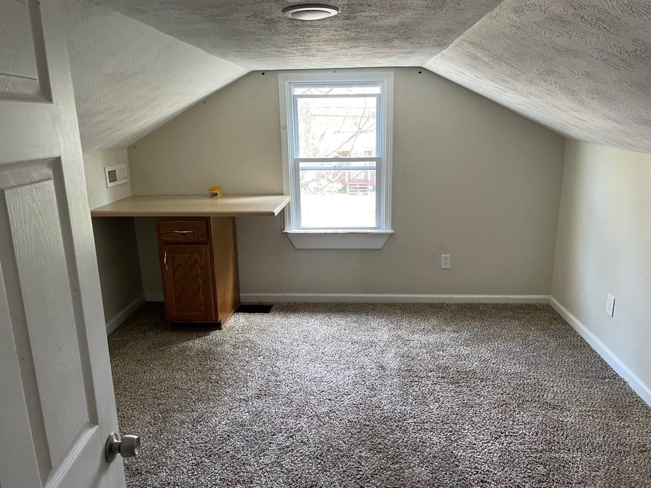 4104 La Salle Ave #1 - Photo 4 of 5