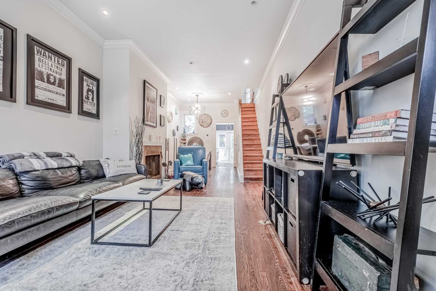13 Sword Street - Photo 3 of 27