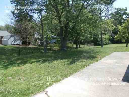 10766 Invicta Ct - Photo 2 of 9