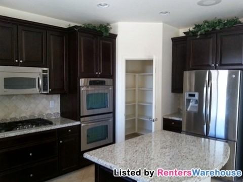 7921 S 26th Dr - Photo 3 of 15