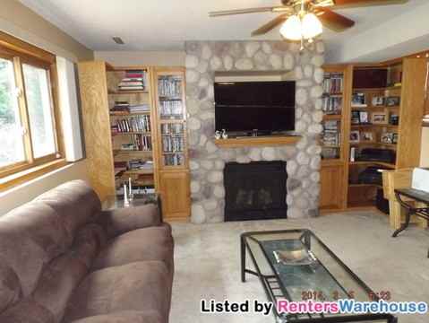 15620 Hallmark Path - Photo 3 of 14