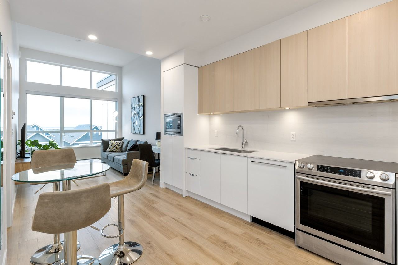 1892 Starling Drive - Photo 3 of 26