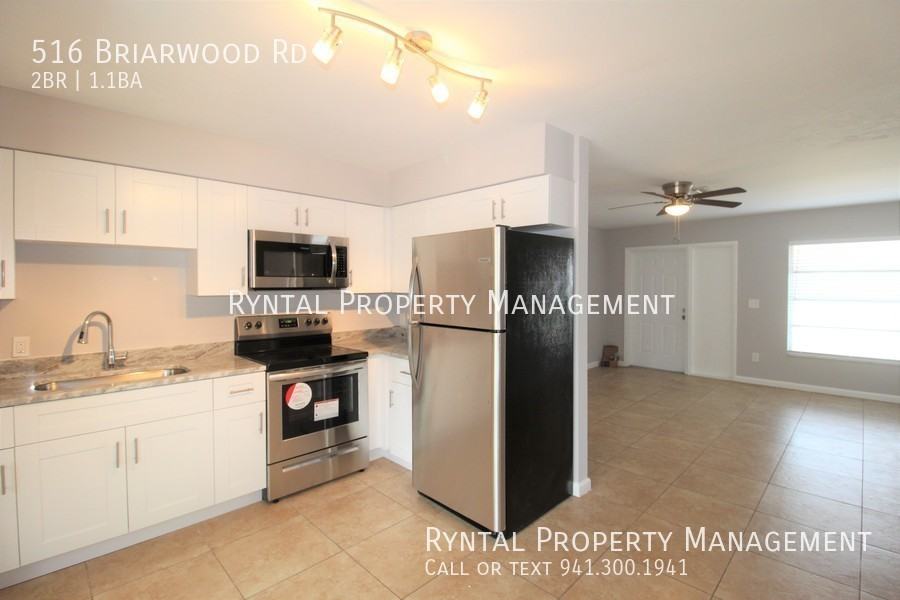 516 Briarwood Rd - Photo 3 of 7