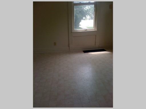 1303 Morton St - Photo 3 of 24