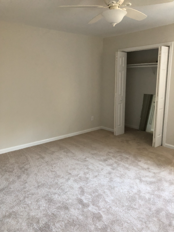 1733 41st St #B - Photo 4 of 20