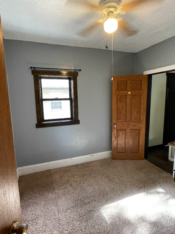 205 E 11th Ave - Photo 3 of 28