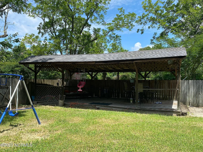 220 W 3rd Ave - Photo 4 of 4