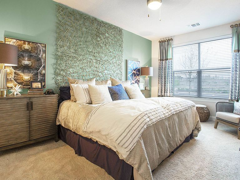 5000 Millenia Palms Dr - Photo 2 of 5