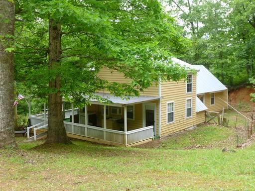 4840 Candy Mountain Rd - Photo 3 of 21