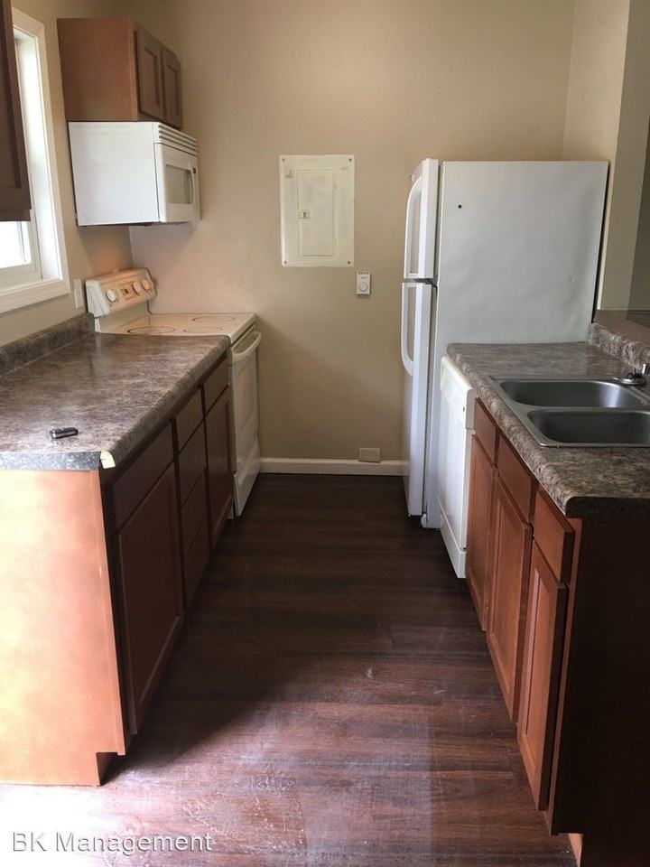 716 Indian Springs Rd - Photo 2 of 7