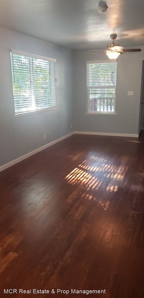 14117 Pine St - Photo 2 of 16