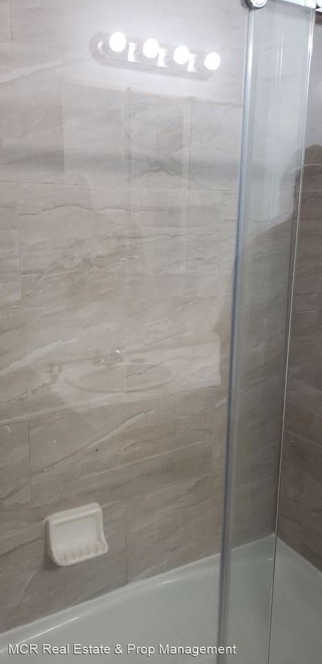 14117 Pine St - Photo 3 of 16