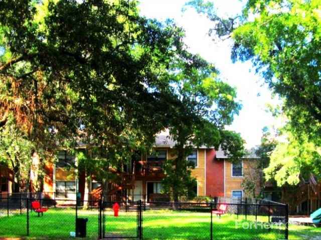 Stillwater Palms - Photo 3 of 22