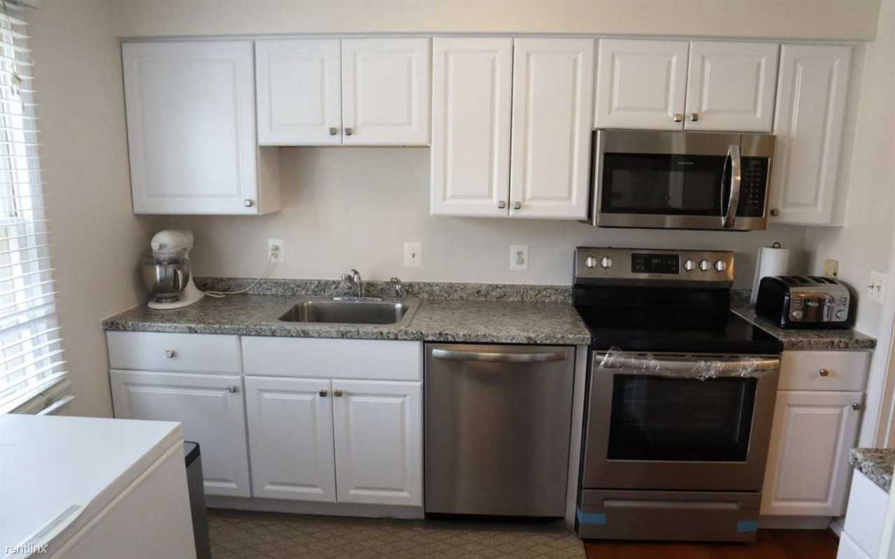 3039 Seminole Rd - Photo 2 of 30