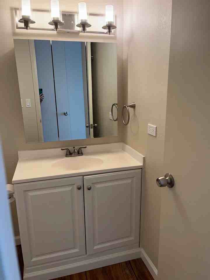 1611 Kapiolani Blvd #1105 - Photo 4 of 11