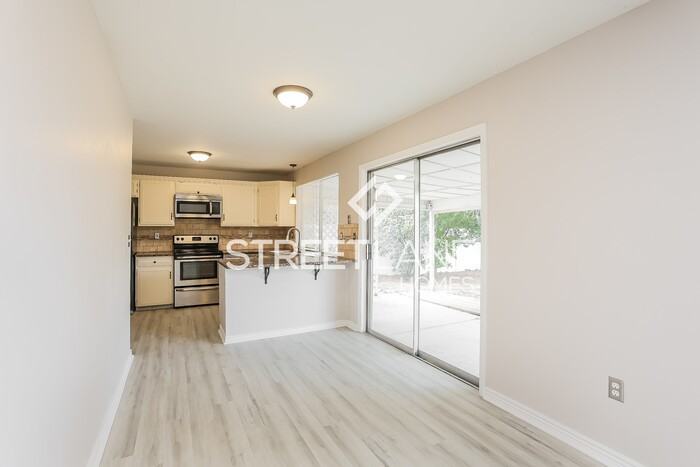 3137 S Mobile Way - Photo 3 of 15