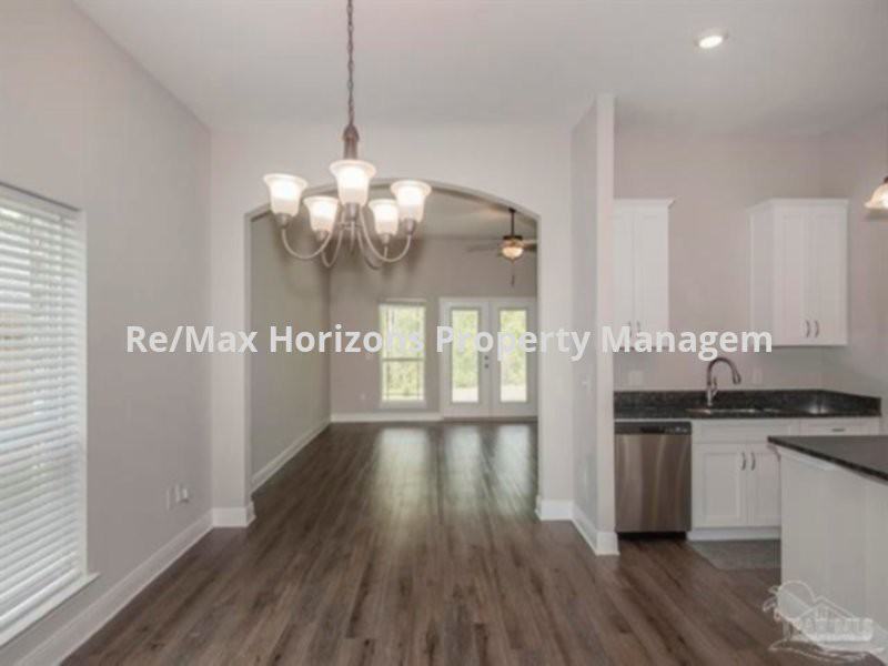 5746 Dunridge Dr - Photo 3 of 10