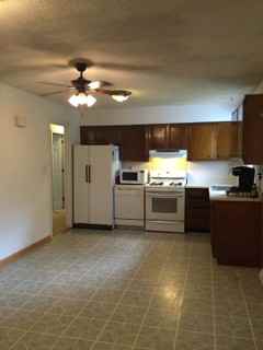 110 Reybold Dr - Photo 2 of 17