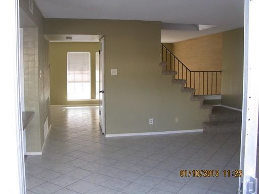 10922 Crown Park - Photo 2 of 16