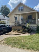 featured image of 313 E College St #1